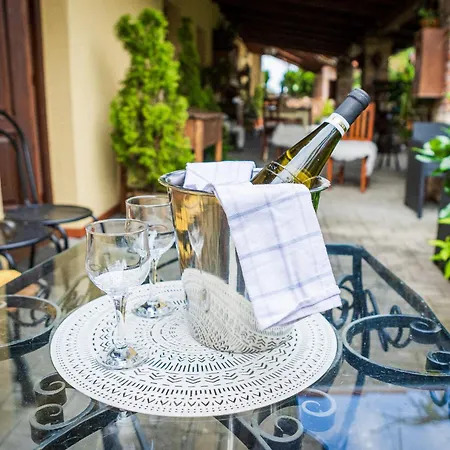 Villafilippa Alojamento de Acomodação e Pequeno-almoço Kresetice