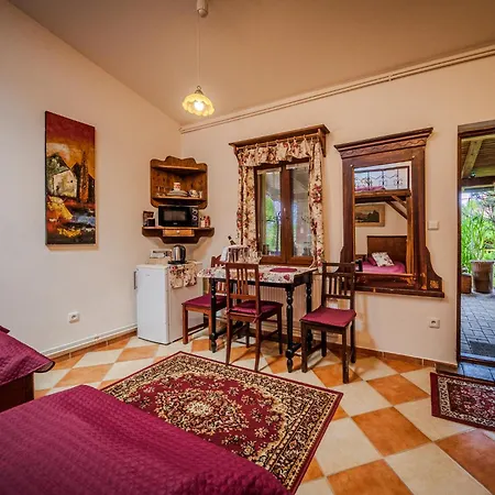 Villafilippa Bed & Breakfast *