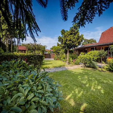 Villafilippa Bed & Breakfast